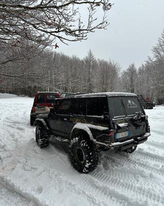 NISSAN PATROL Y60