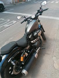YAMAHA XV 950R