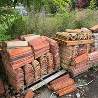 Coppi rustici, tavelle e pietra facciavista