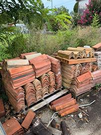 Coppi rustici, tavelle e pietra facciavista