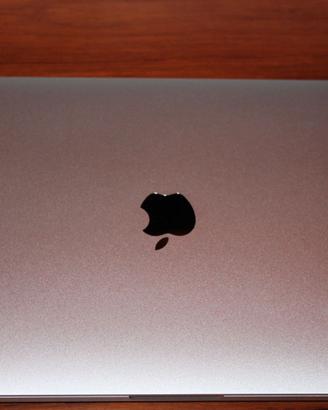 MACBOOK PRO 13 M2 2024