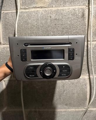 Autoradio originale Alfa Romeo MiTo 2008-2013 Blau