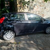 Ford Fiesta guarnizione testa bruciata
