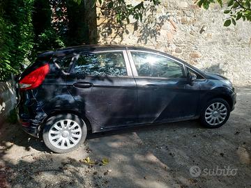 Ford Fiesta guarnizione testa bruciata