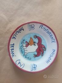 Piatto da parete decorato a mano 