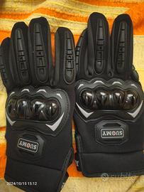 guanti moto Suomy