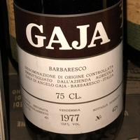 Barbaresco Gaja 1977 bottglia Nr. 428