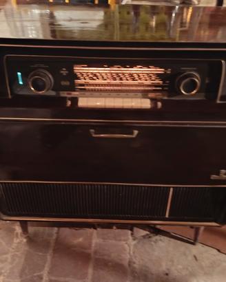 RADIO GRAMMOFONO GRUNDIG