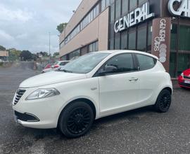 Lancia Ypsilon 1.2 69 CV 5 porte Gold *OK NEOPATEN