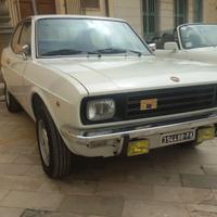 fiat 128 sport coupè bianca del 1974