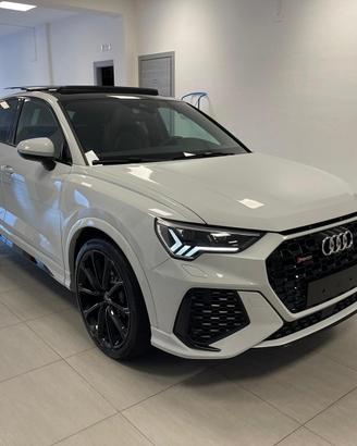 Audi Q3 RS Q3 SPB quattro S tronic