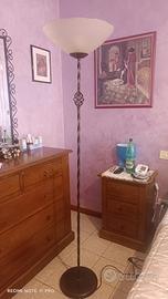 piantana da terra altezza circa 1.85 cm 