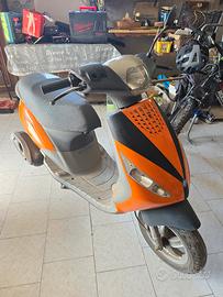 Piaggio Zip 50 4T - Buon telaio, da ripristinare