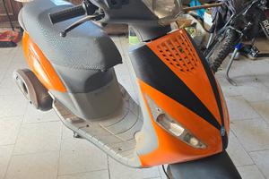 Piaggio Zip 50 4T - Buon telaio, da ripristinare