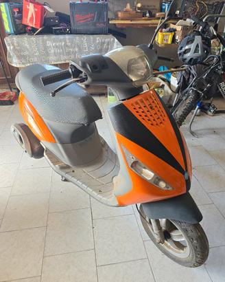 Piaggio Zip 50 4T - Buon telaio, da ripristinare