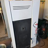 Stufa a pellet 18kw