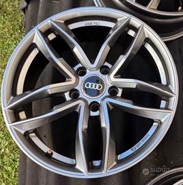 Set 4 cerchi in lega Audi Q5