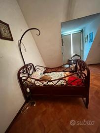 Lettino/ culla antico