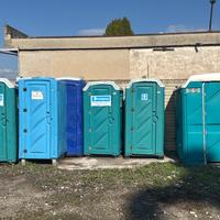 Bagni chimici usati (cantiere, eventi)