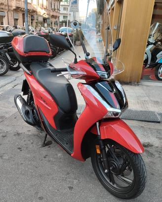 Honda SH 150 sport