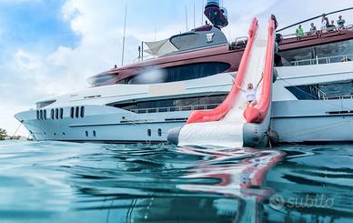 Scivoli Gonfiabili per Yacht e Barche Turistiche