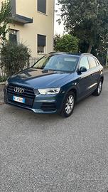 Audi q3 2.0tdi quattro s-tronic 184cv