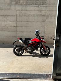 Ducati Hypermotard 950