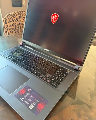 MSI Vector 17 HX - i9 / TRX 4099 / 32GB