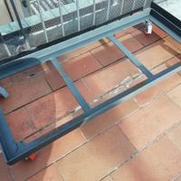 CARRELLI SOTTOVASO IN FERRO MOBILI