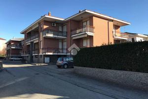 2 LOCALI A FAVRIA