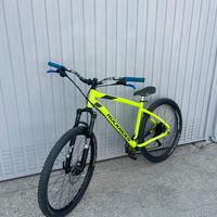 Bici Rockrider ST530