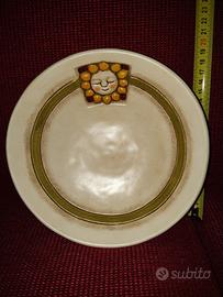 Thun piatto con girasole 