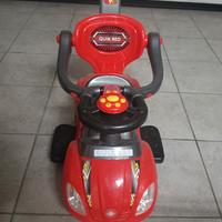 Macchinina con trasportino