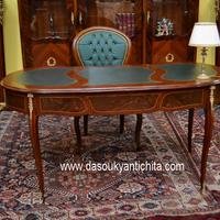 Scrivania stile Luigi XV a fagiolo cm. 160