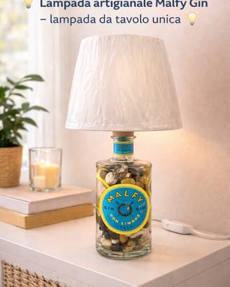Lampada con bottiglia Malfy Gin