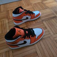 Nike Air Jordan 1 Mid SE Turf Orange