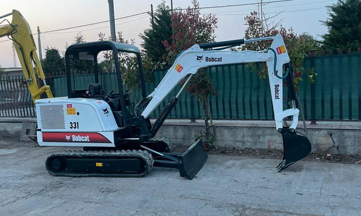 E72 Mini escavatore 33 q Bobcat 331