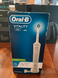 Oral-B elettrico nuovo in confezione mai aperta