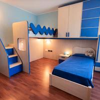 Cameretta completa a ponte con 3 posti letto 