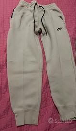 Tuta tech nike rosa