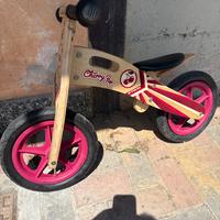 Bicicletta senza pedali in legno