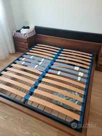 Letto, comodini e armadio