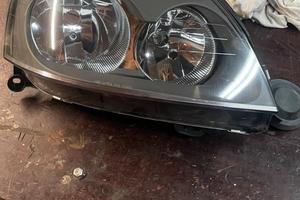 Faro destro reno clio II 01-05