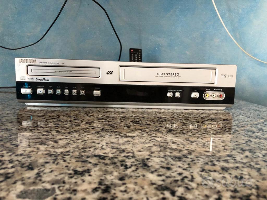 videoregistratore VHS combinato con lettore DVD Audio/Video In vendita a Vibo Valentia
