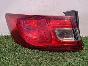 STOP FANALE POSTERIORE SINISTRO RENAULT Clio Serie