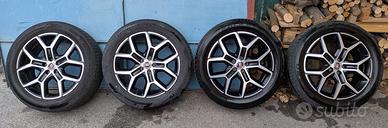 Cerchi in lega e pneumatici Fiat Tipo Cross