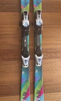 Sci da Donna ATOMIC AFFINITY AIR – 152 cm