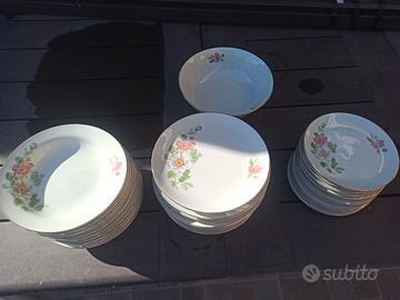 Servizio piatti porcellana monopoli di stato 