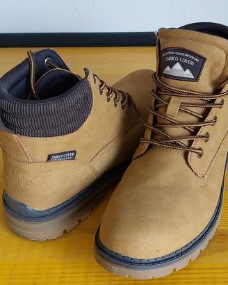 scarponcini tipo timberland n°42