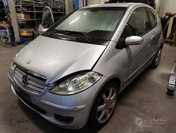 Ricambi MERCEDES CLASSE A 150 W169 1498cc B 2005
